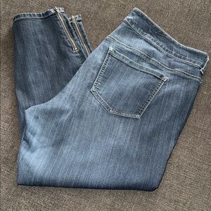 Torrid Blue Distressed Denim Jeans with Zipped Ankle size 20